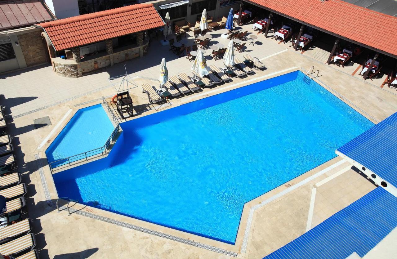 Club Cactus Paradise Gumuldur Bagian luar foto